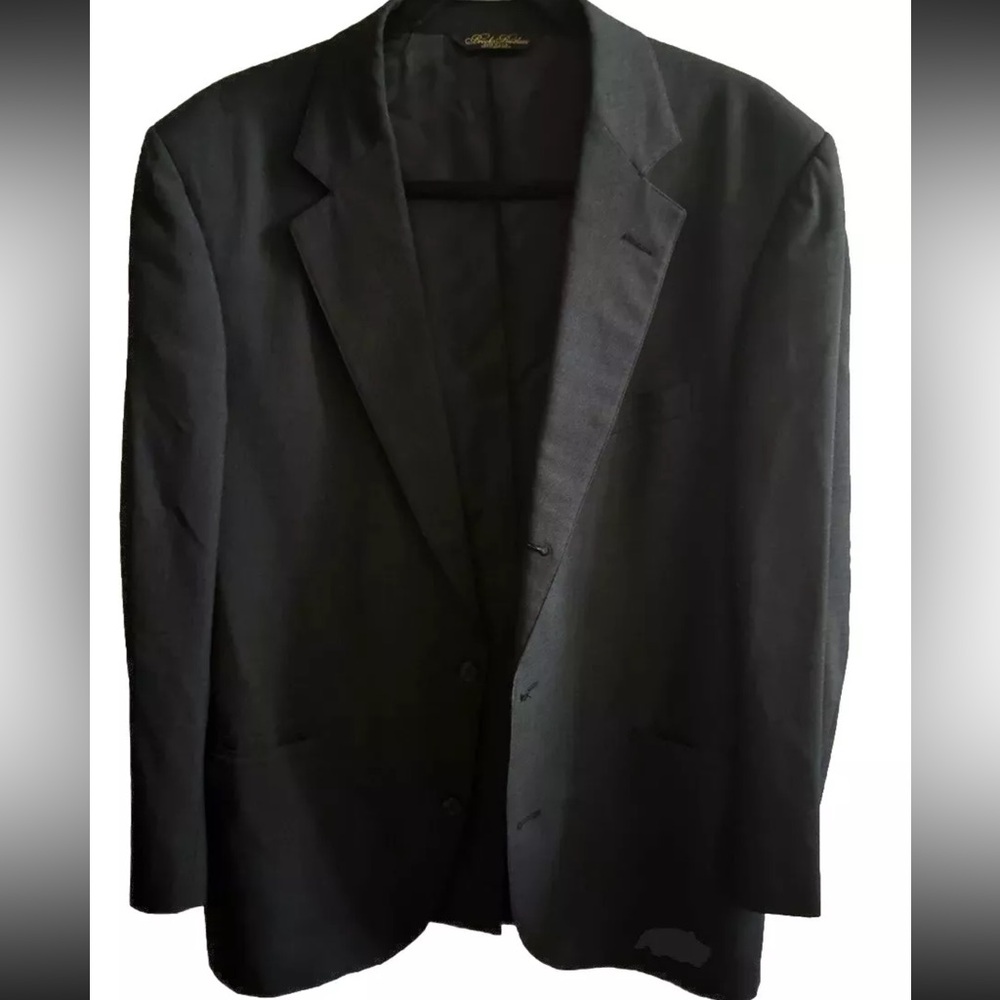 Brooks Brothers Men’s Gray Suit Jacket, Made In USA, 100 % Wool,  Size 40 R